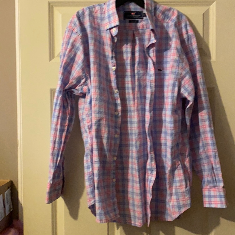 Vineyard Vines button down